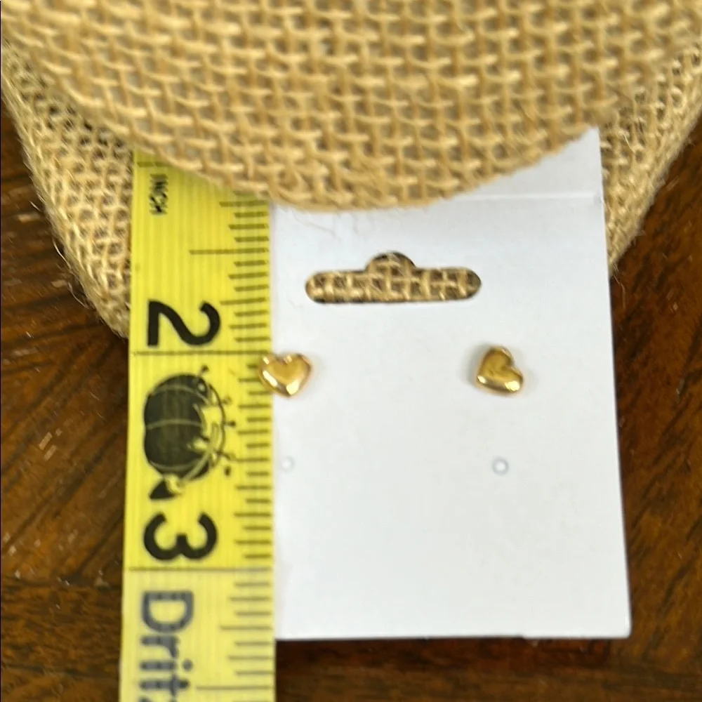 Children's Small 14K Gold Heart Stud Earrings